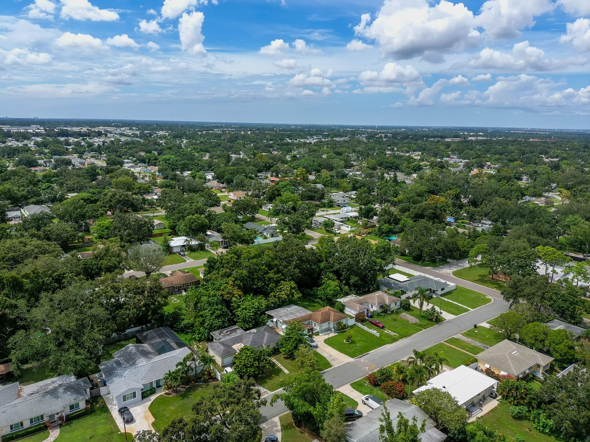 LYNNMOOR 1ST ADD - Residential