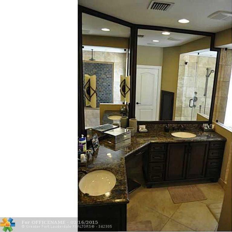 Poinsettia Gardens 29-32 - Residential Lease