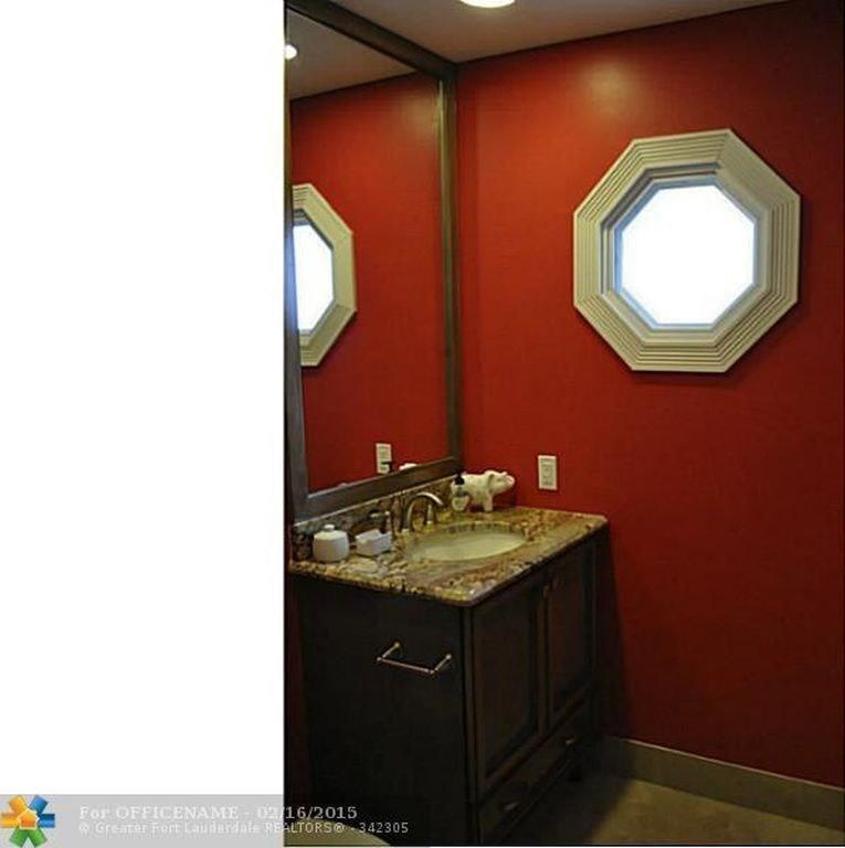 Poinsettia Gardens 29-32 - Residential Lease