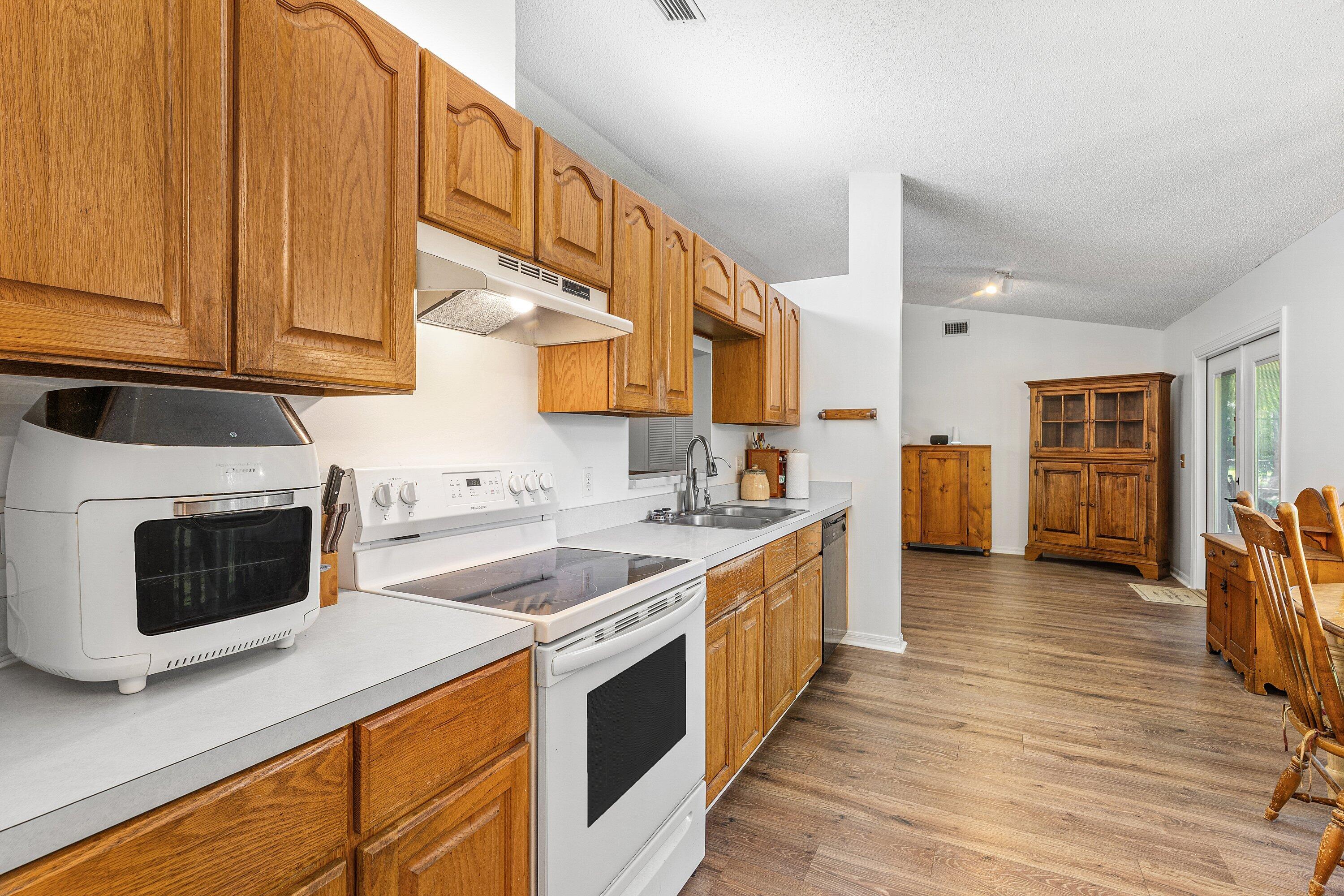 The Acreage - Residential