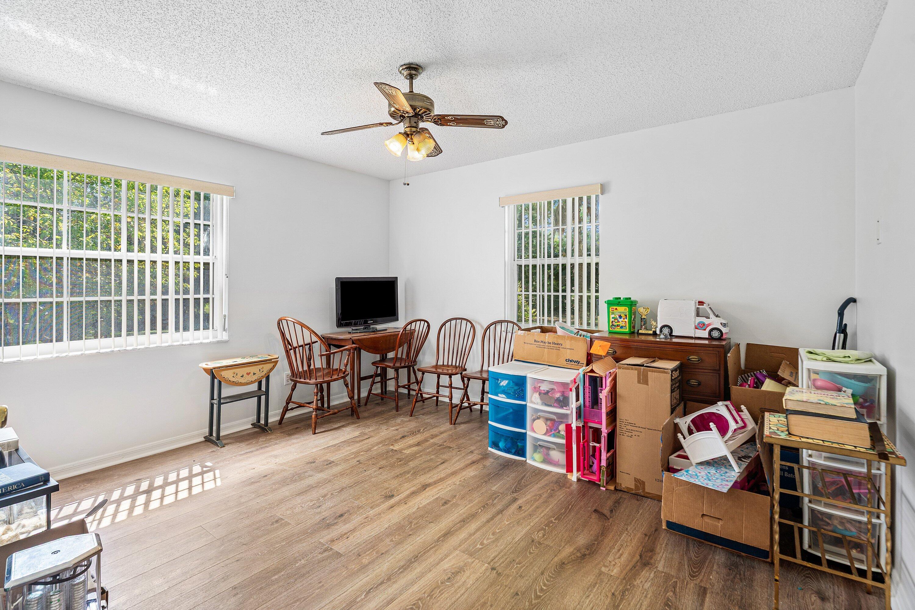 The Acreage - Residential