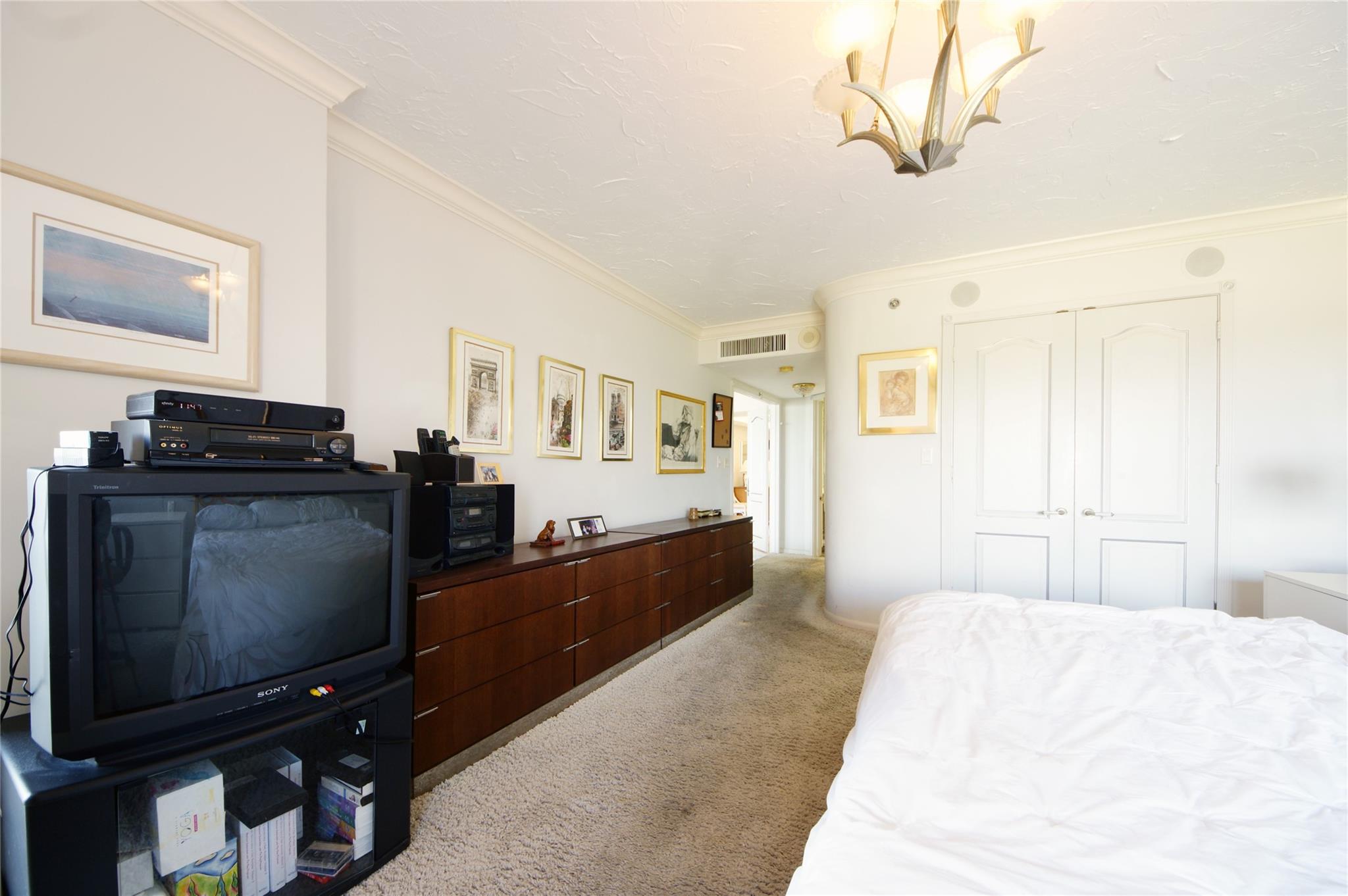 The Envoy - Residential