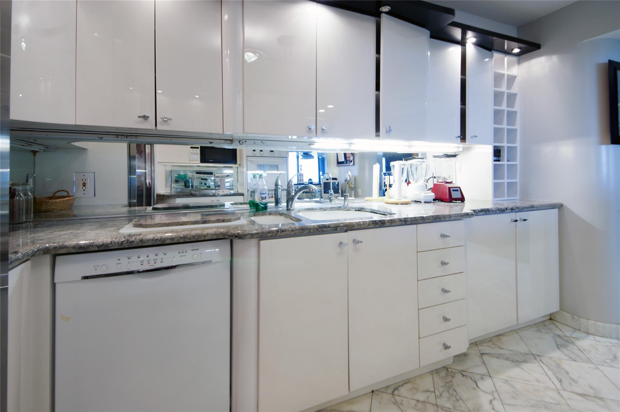 The Envoy - Residential