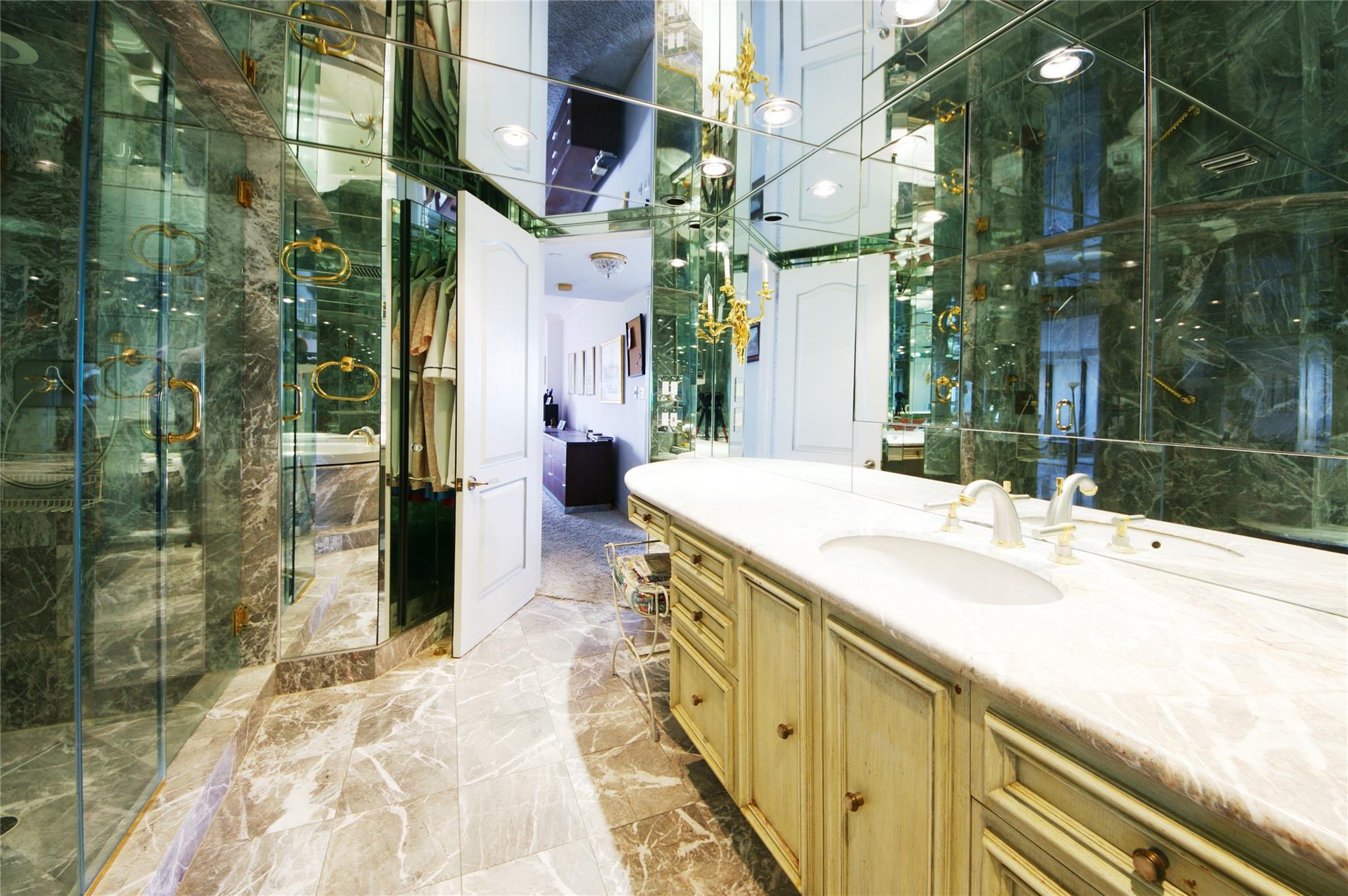 The Envoy - Residential