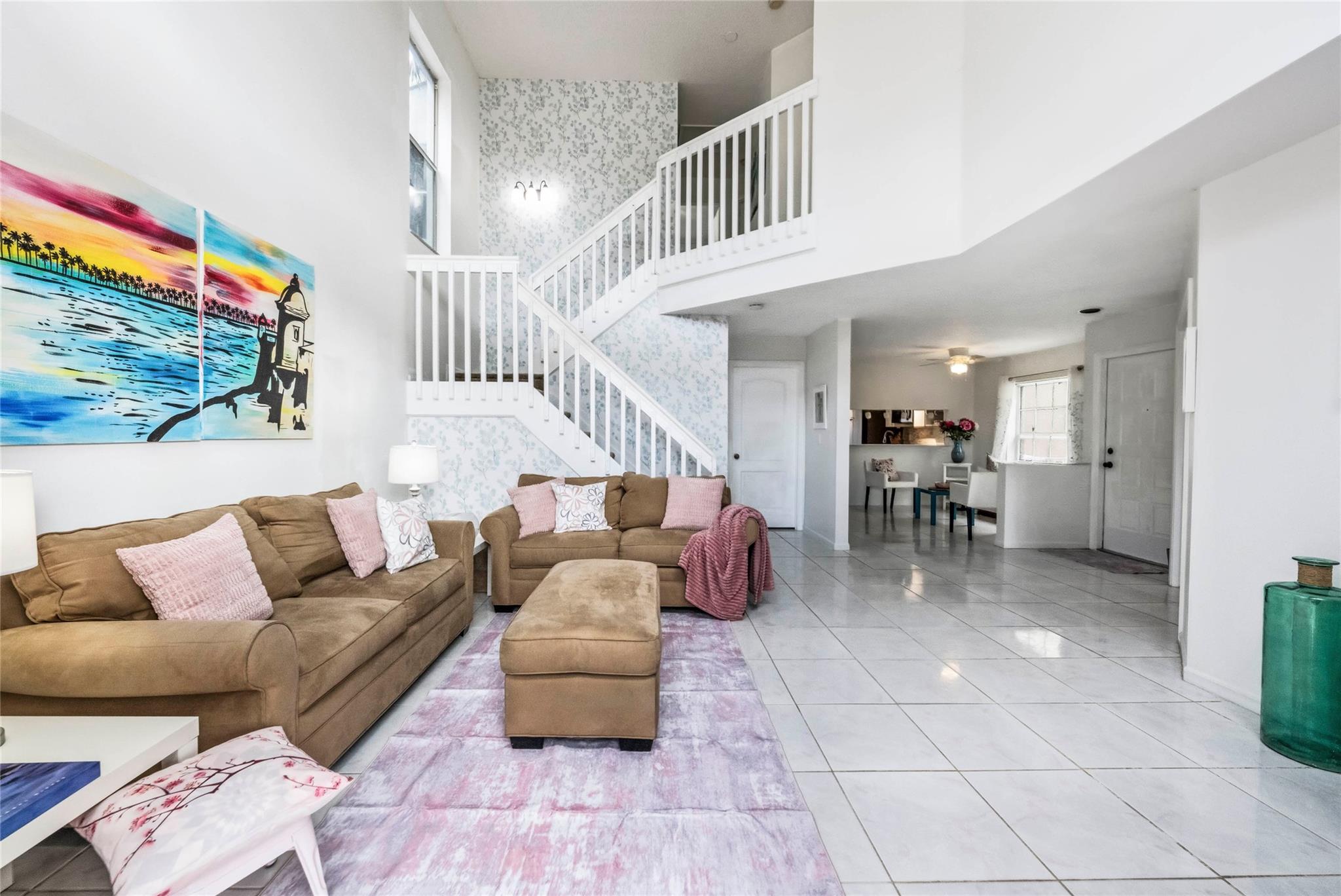 Kensington South 155-15 B - Residential