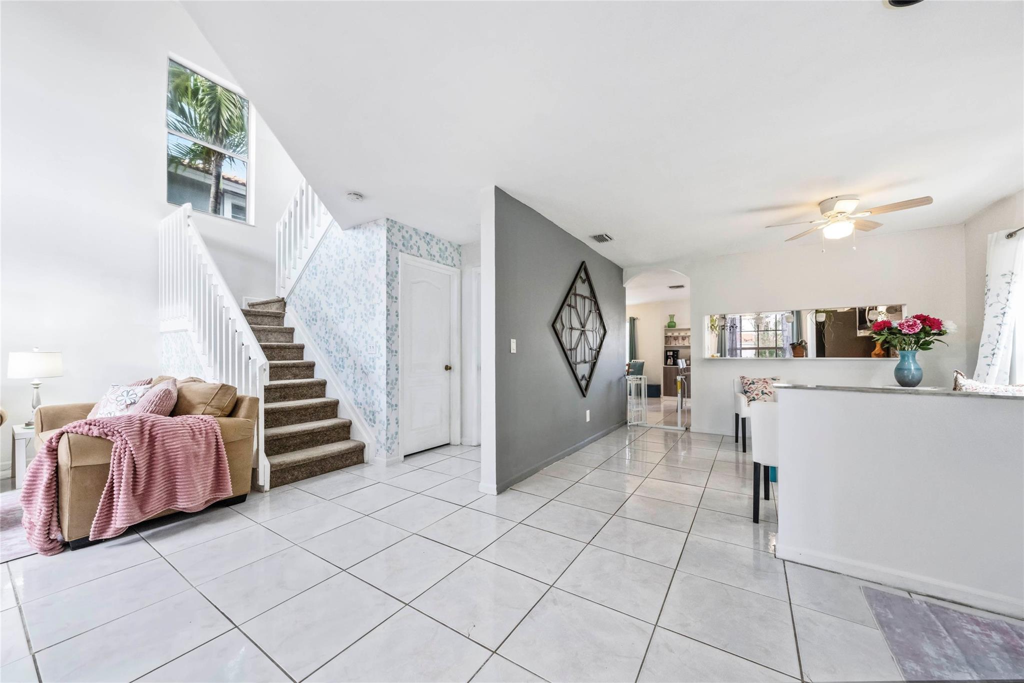 Kensington South 155-15 B - Residential