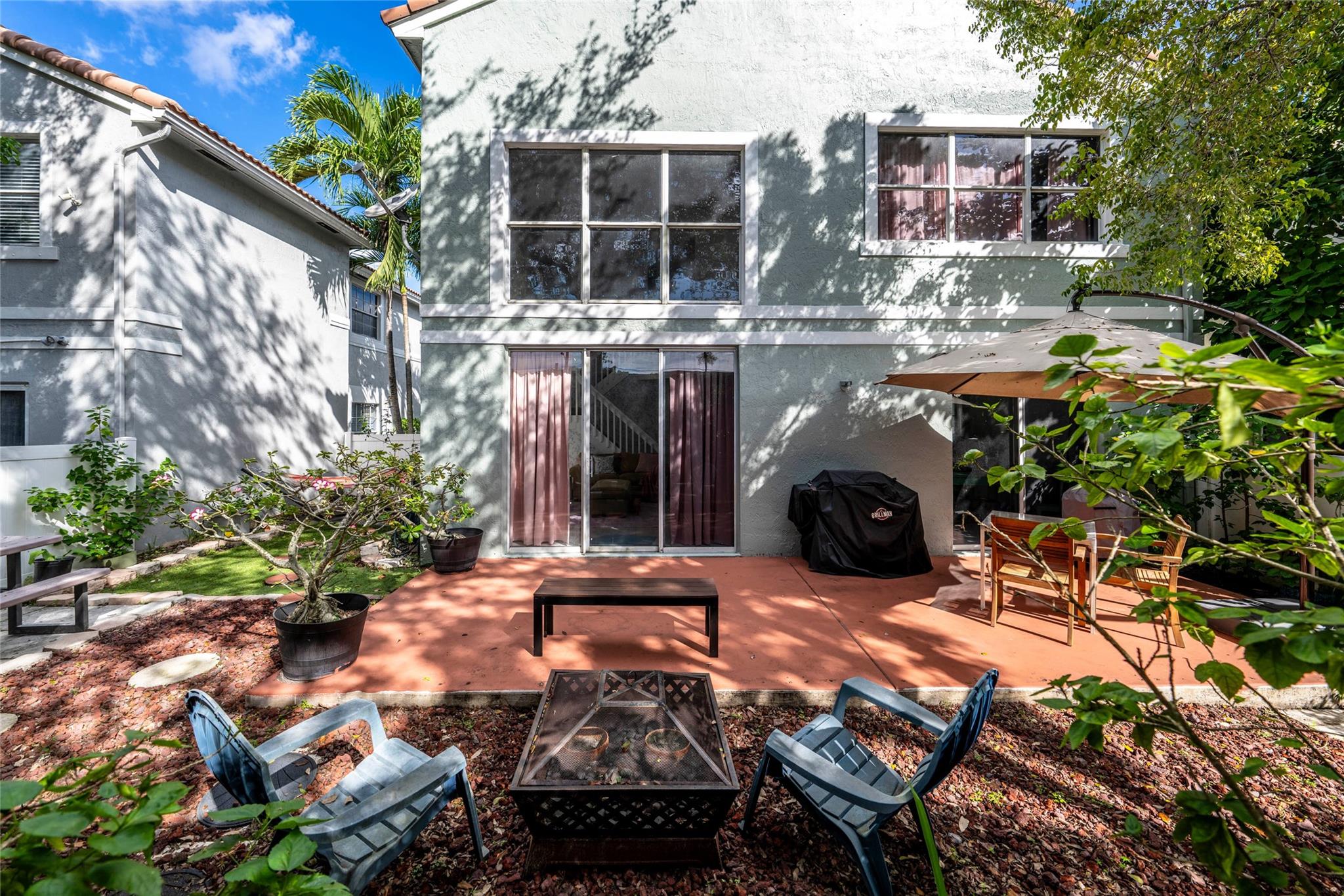 Kensington South 155-15 B - Residential