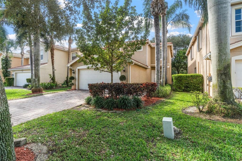 Photo of 10555 Cocobolo Way, Boynton Beach, FL 33437 (MLS # F10548661)