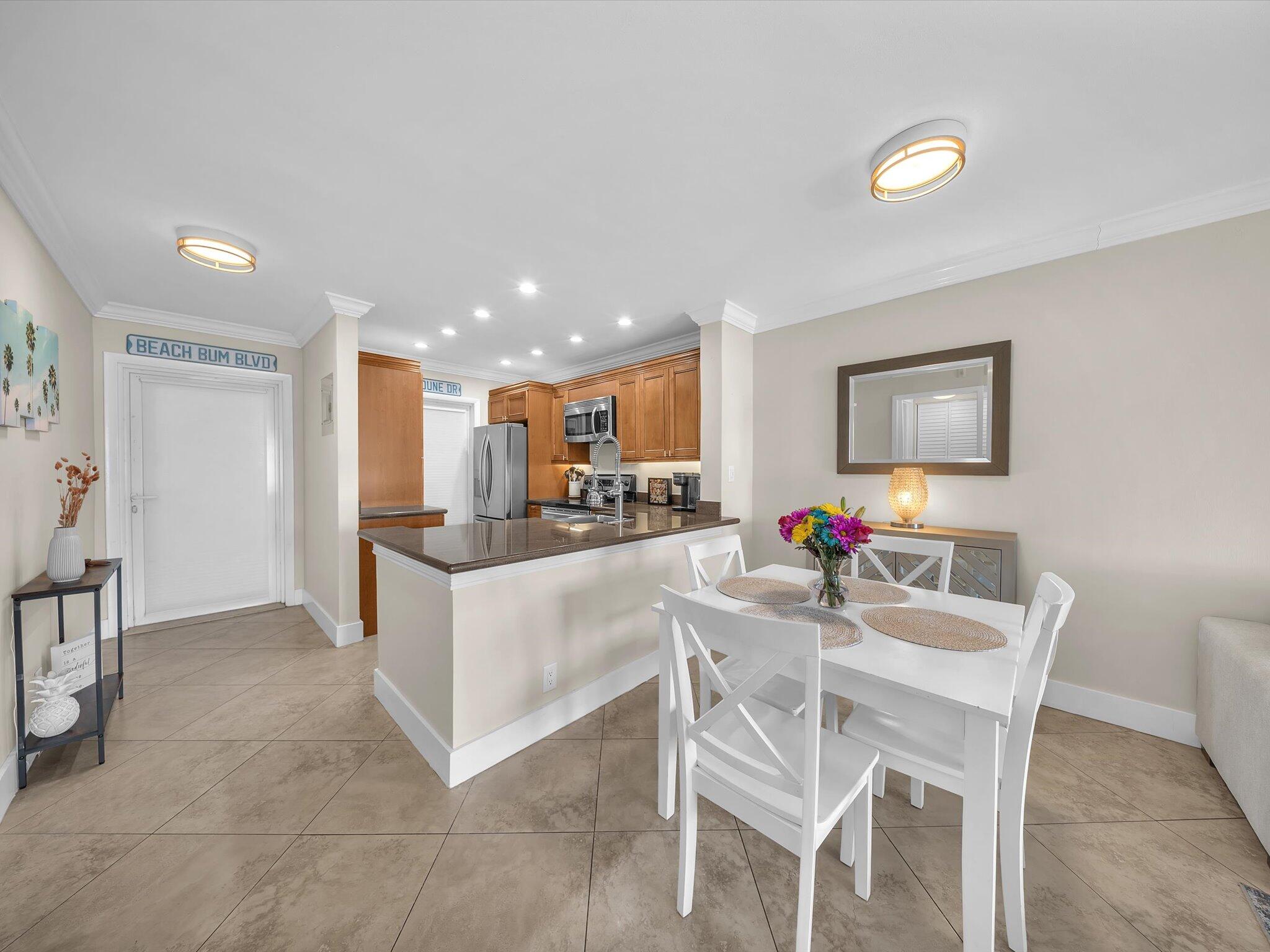 1461 S Ocean Boulevard 218