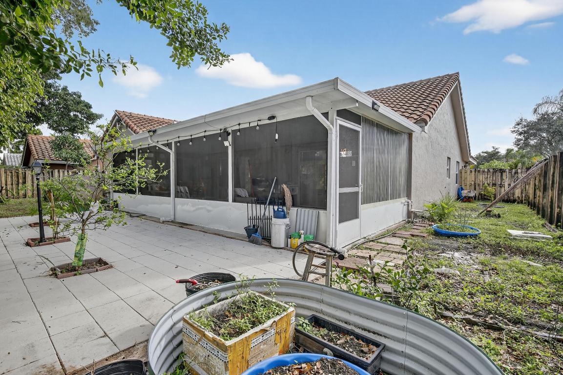 ARBORETUM AT DAVIE - Residential