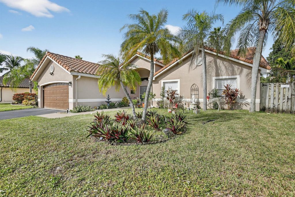 Photo of 12623 SW 8th Court, Davie, FL 33325 (MLS # R11149373)