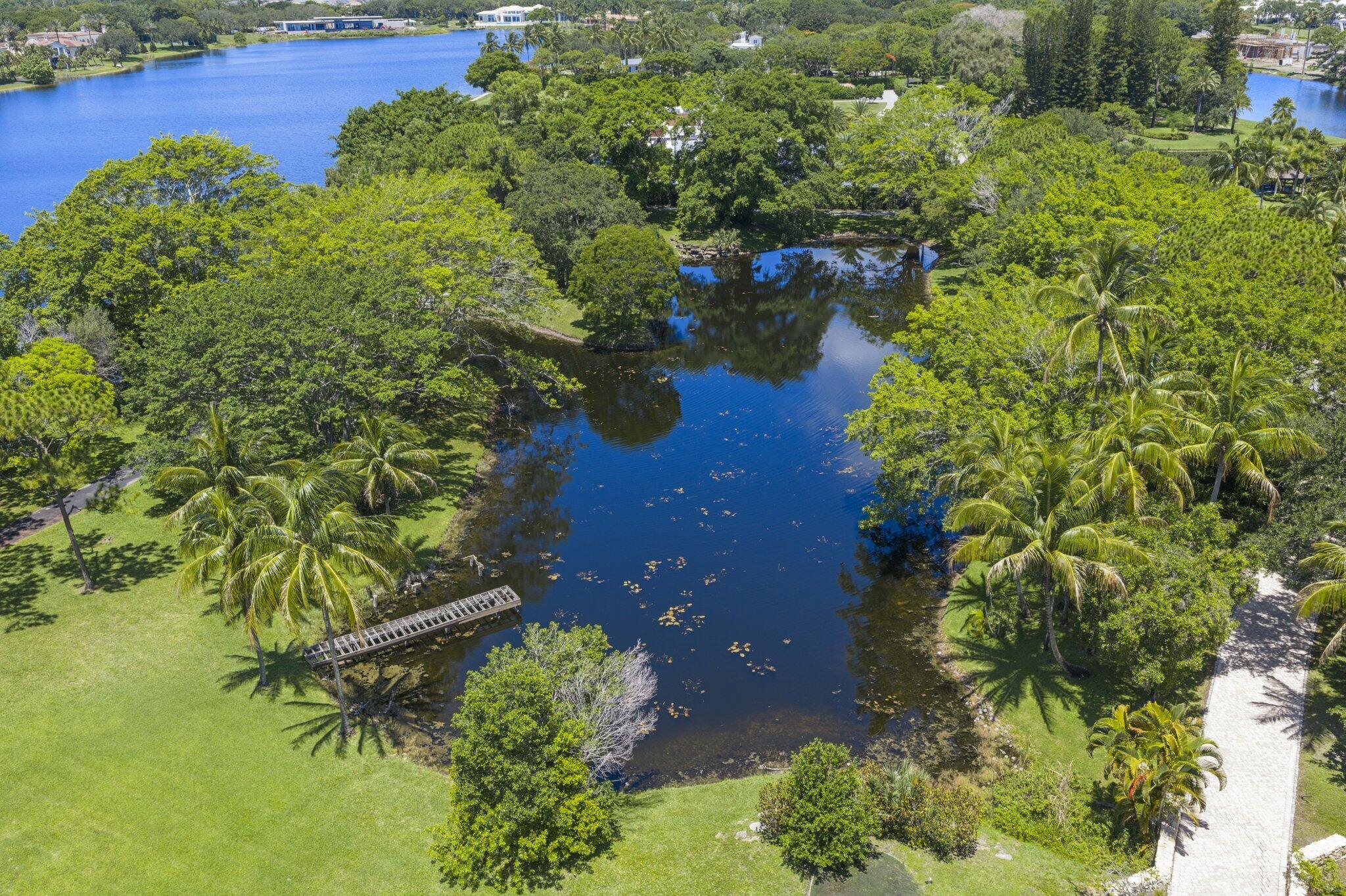 6001 Le Lac Road