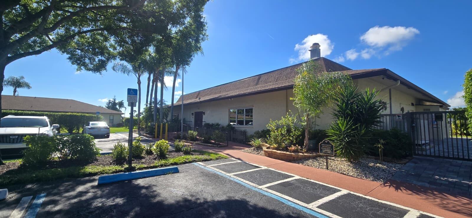 HIGH POINT OF DELRAY WEST CONDO SEC 3 - Residential