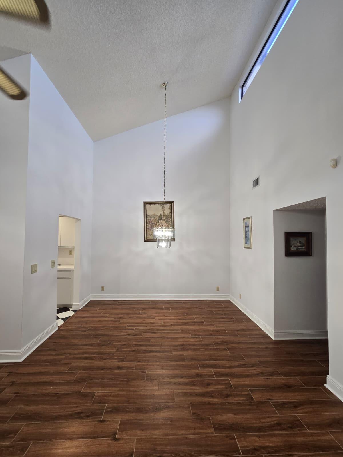 HIGH POINT OF DELRAY WEST CONDO SEC 3 - Residential