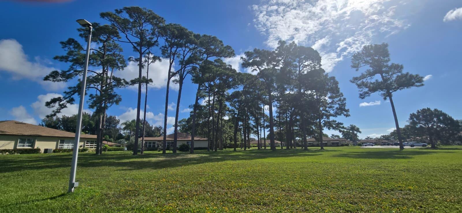 HIGH POINT OF DELRAY WEST CONDO SEC 3 - Residential