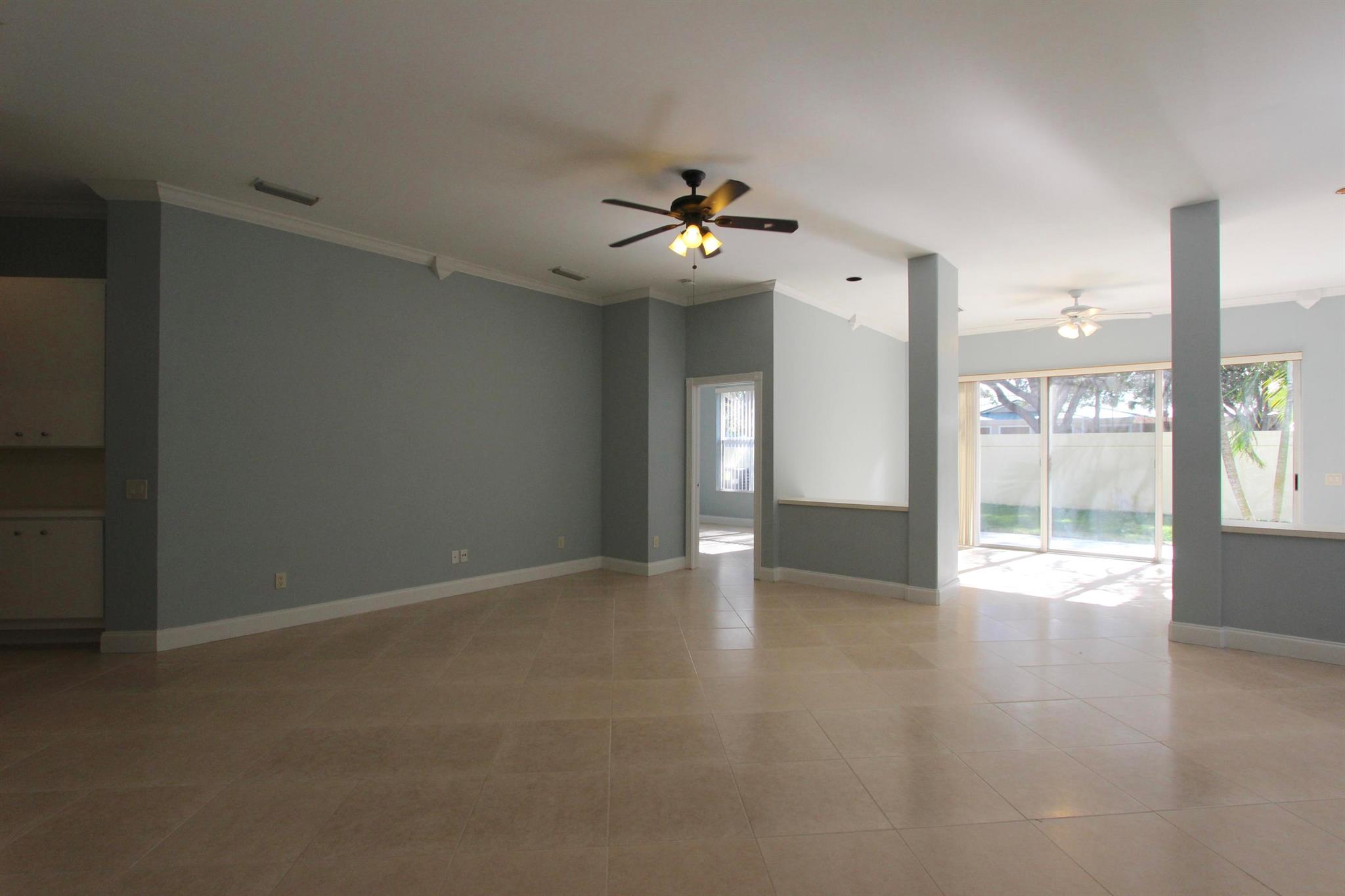 240 Sussex Circle