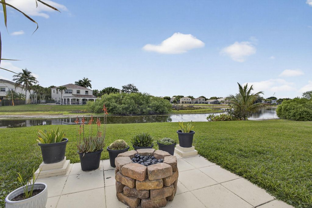 Photo of 7758 Oak Grove Circle, Lake Worth, FL 33467 (MLS # R11165829)