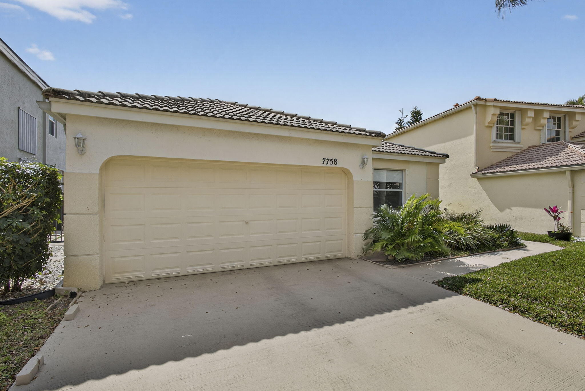 7758 Oak Grove Circle