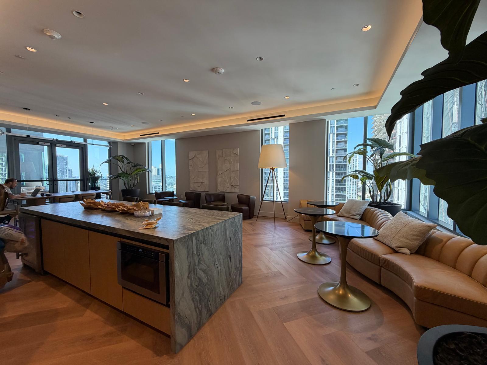 CITY OF MIAMI NORTH BLK 62 PB B-41 - Residential Lease