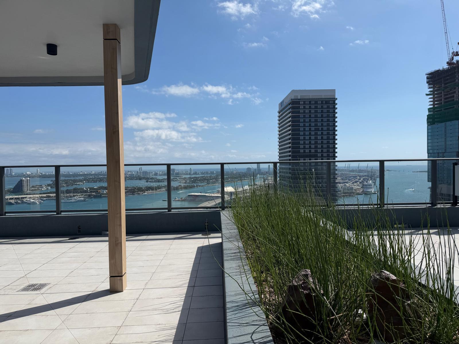 CITY OF MIAMI NORTH BLK 62 PB B-41 - Residential Lease