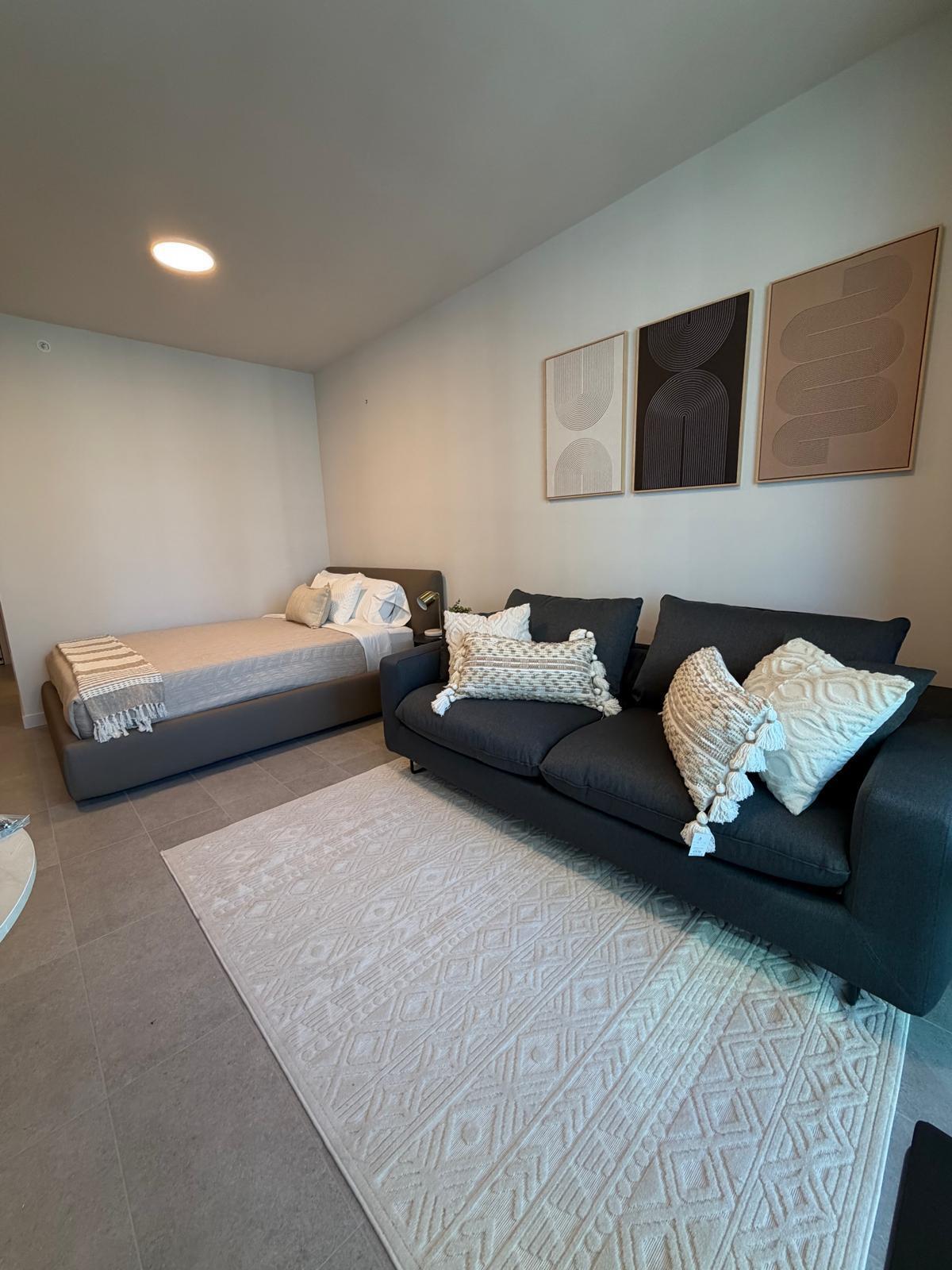 CITY OF MIAMI NORTH BLK 62 PB B-41 - Residential Lease