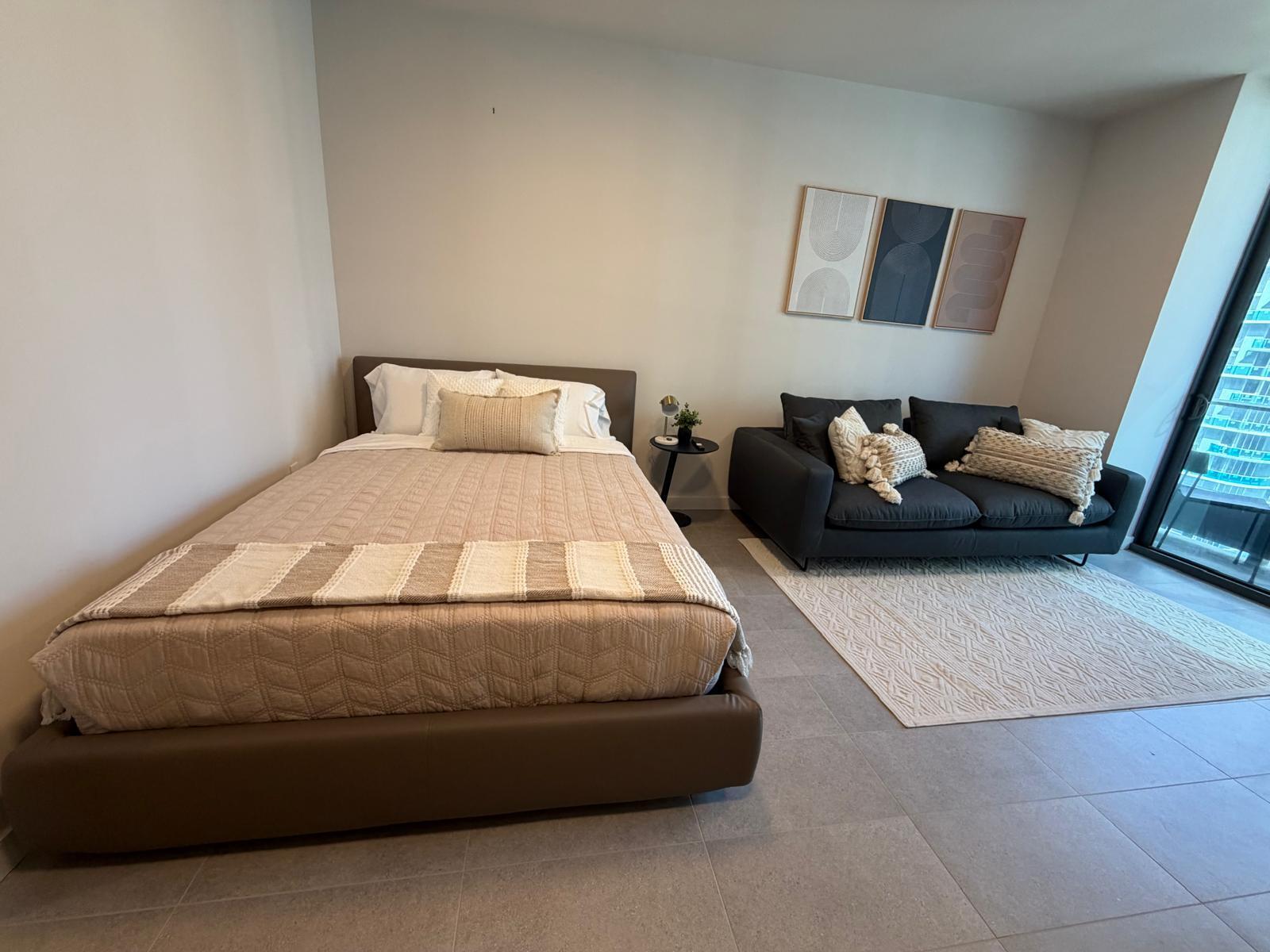 CITY OF MIAMI NORTH BLK 62 PB B-41 - Residential Lease