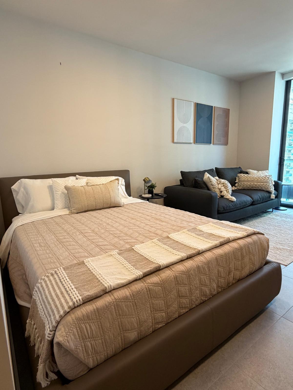 CITY OF MIAMI NORTH BLK 62 PB B-41 - Residential Lease
