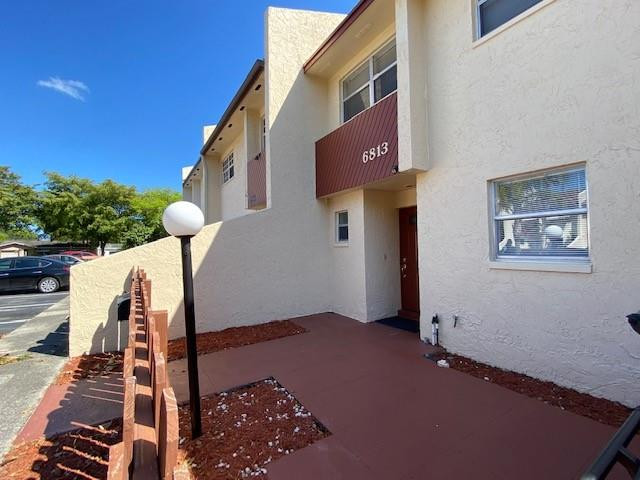 PALM-AIRE VILLAGE - Residential