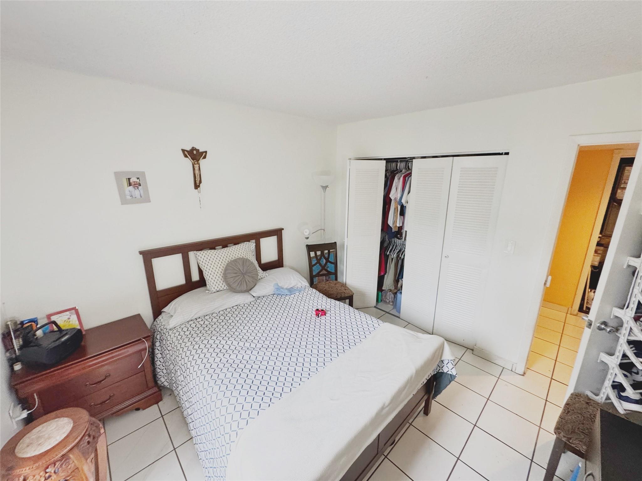 International Condo - Residential