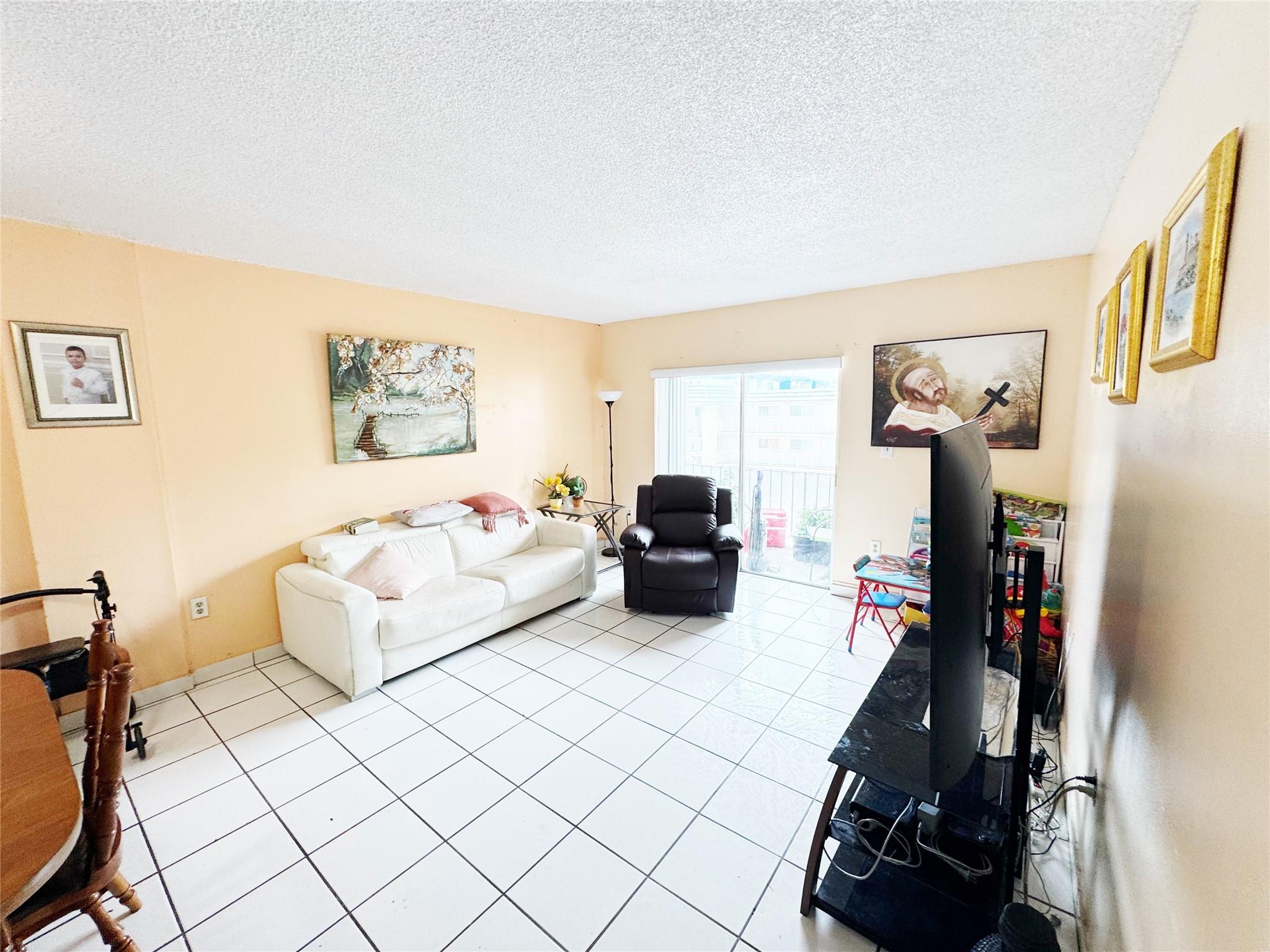 6780 W 2nd Ct 313