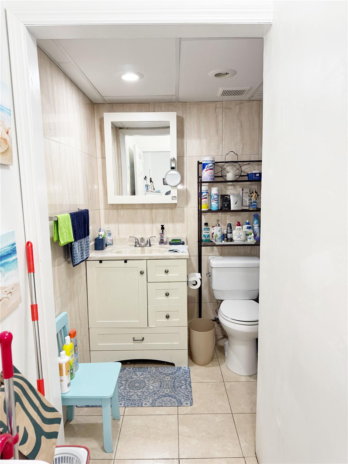 International Condo - Residential