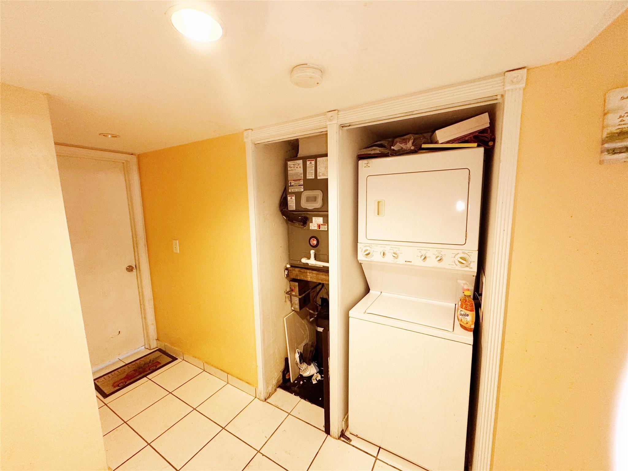 International Condo - Residential