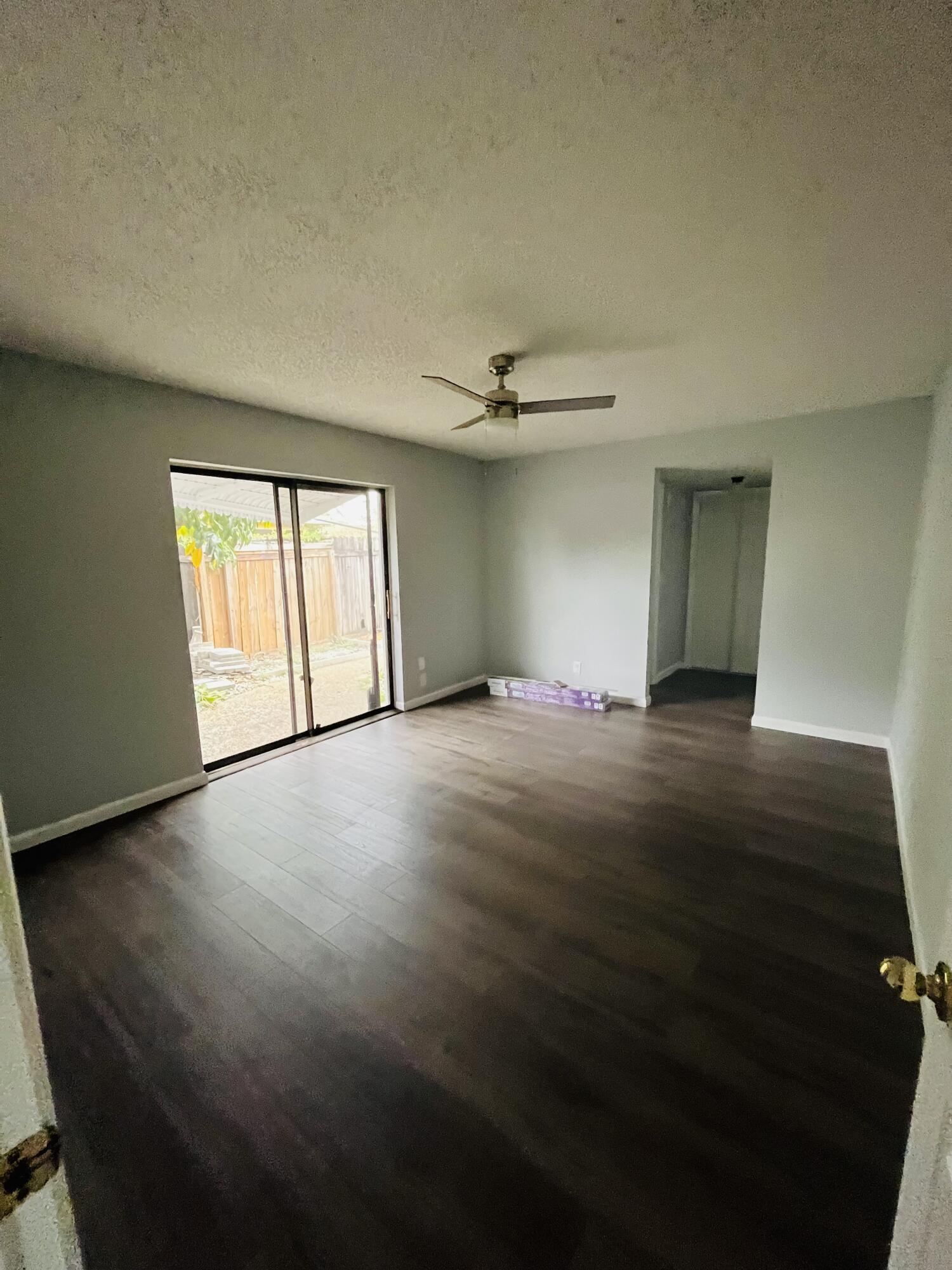 PALM-AIRE VILLAGE 2ND SEC - Residential Lease