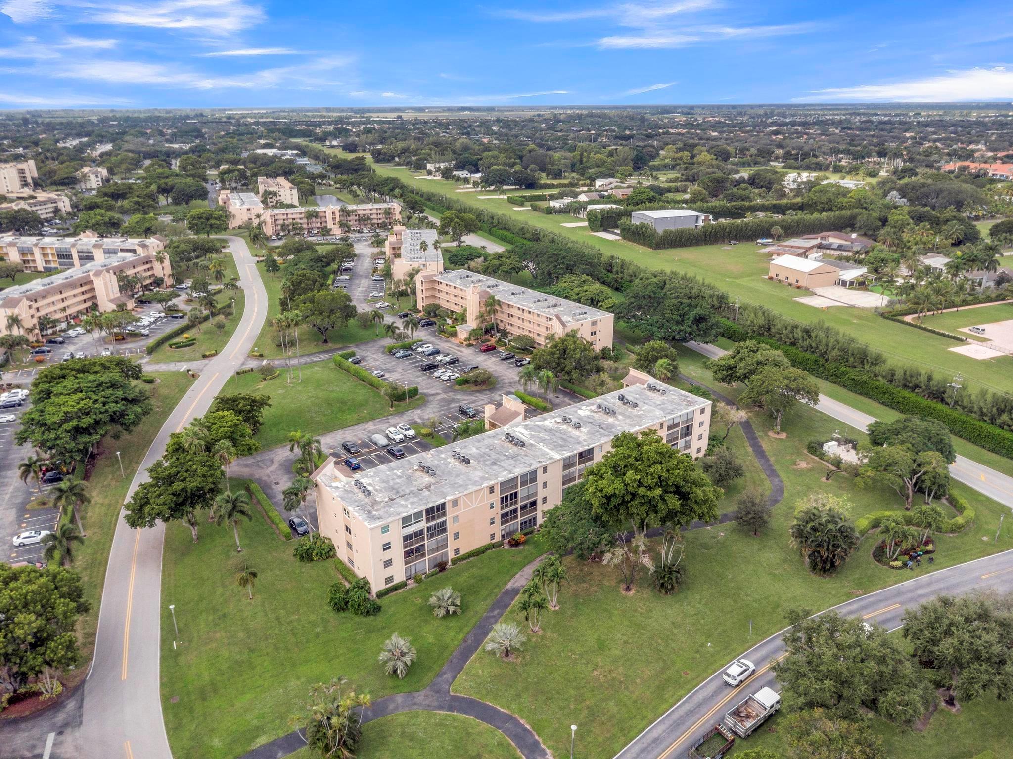 HUNTINGTON LAKES SEC TWO - Residential