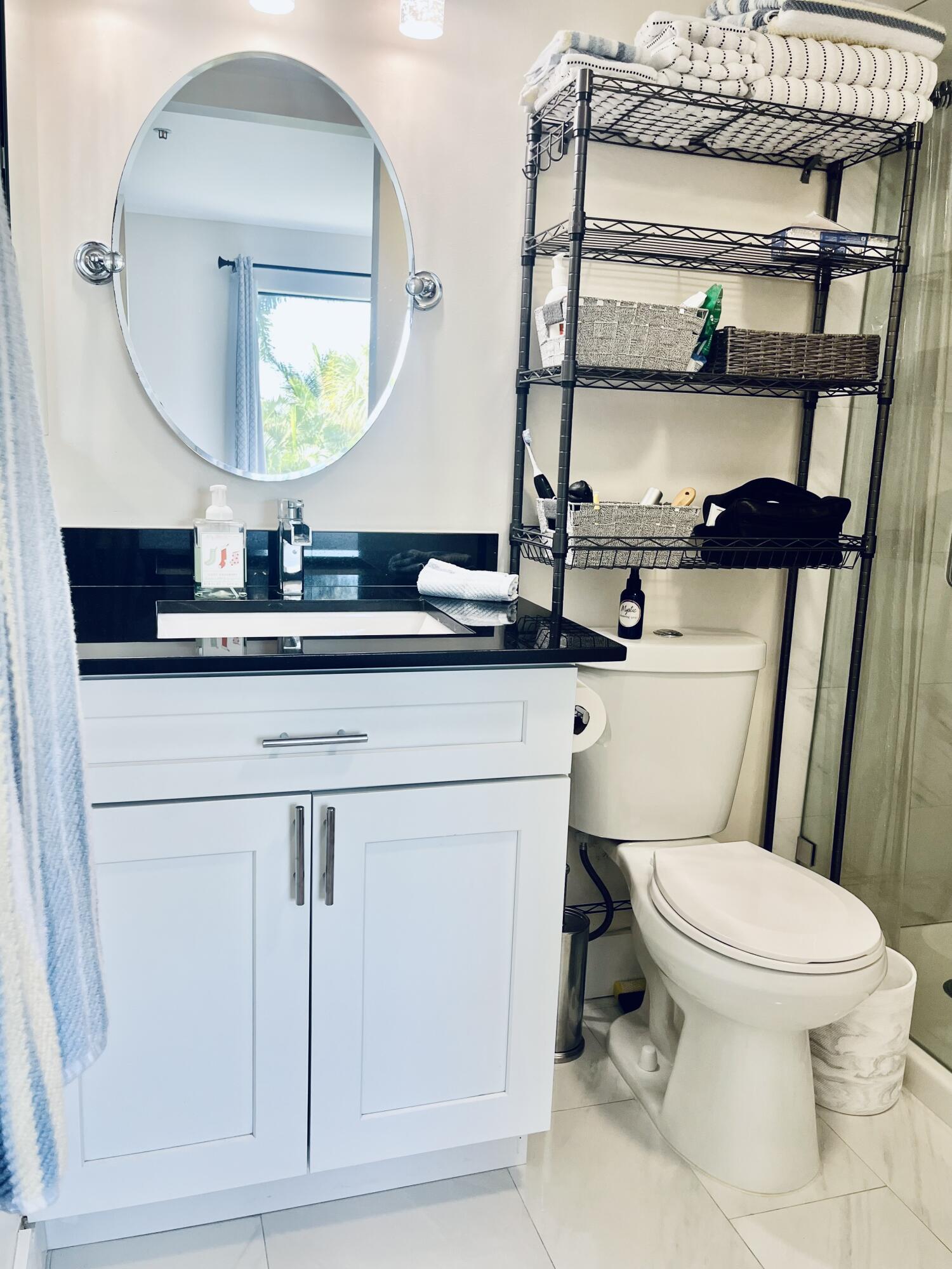 LANDS OF THE PRESIDENT COND 8-A & 8-B - Residential Lease