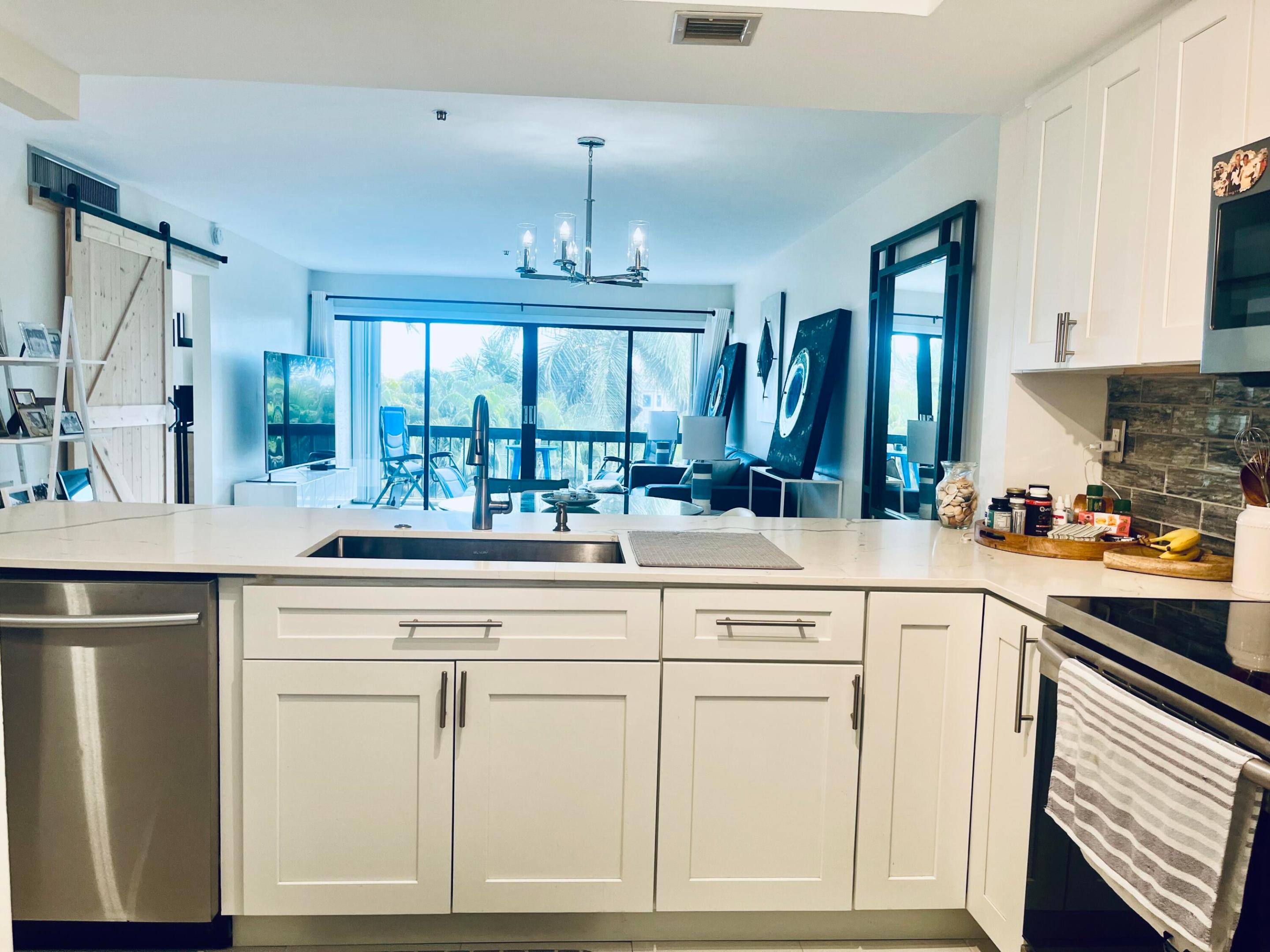 LANDS OF THE PRESIDENT COND 8-A & 8-B - Residential Lease