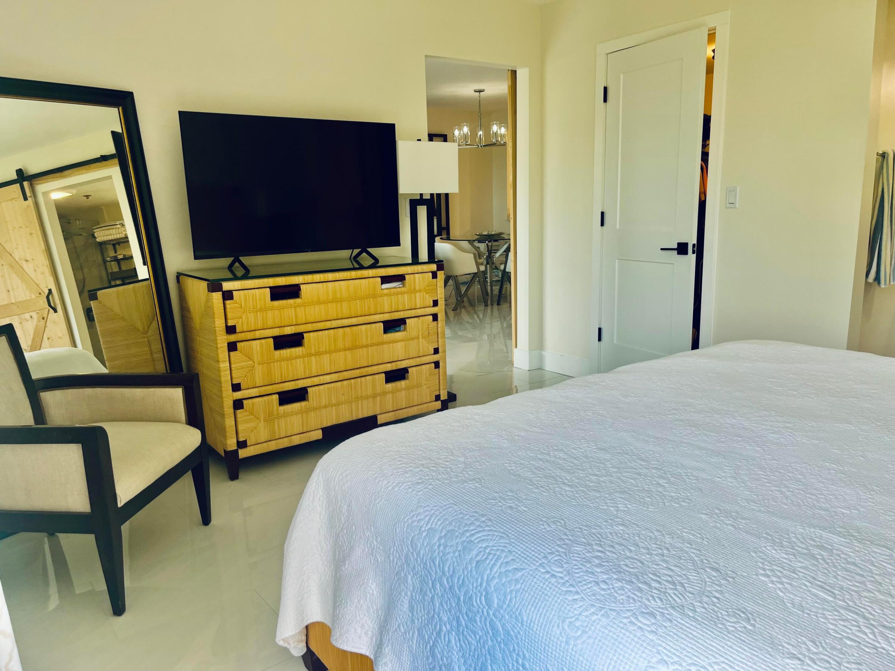 LANDS OF THE PRESIDENT COND 8-A & 8-B - Residential Lease