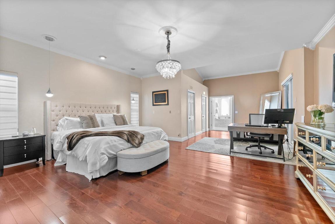 Tequesta Lakes  COUNTRY ISLES - Residential