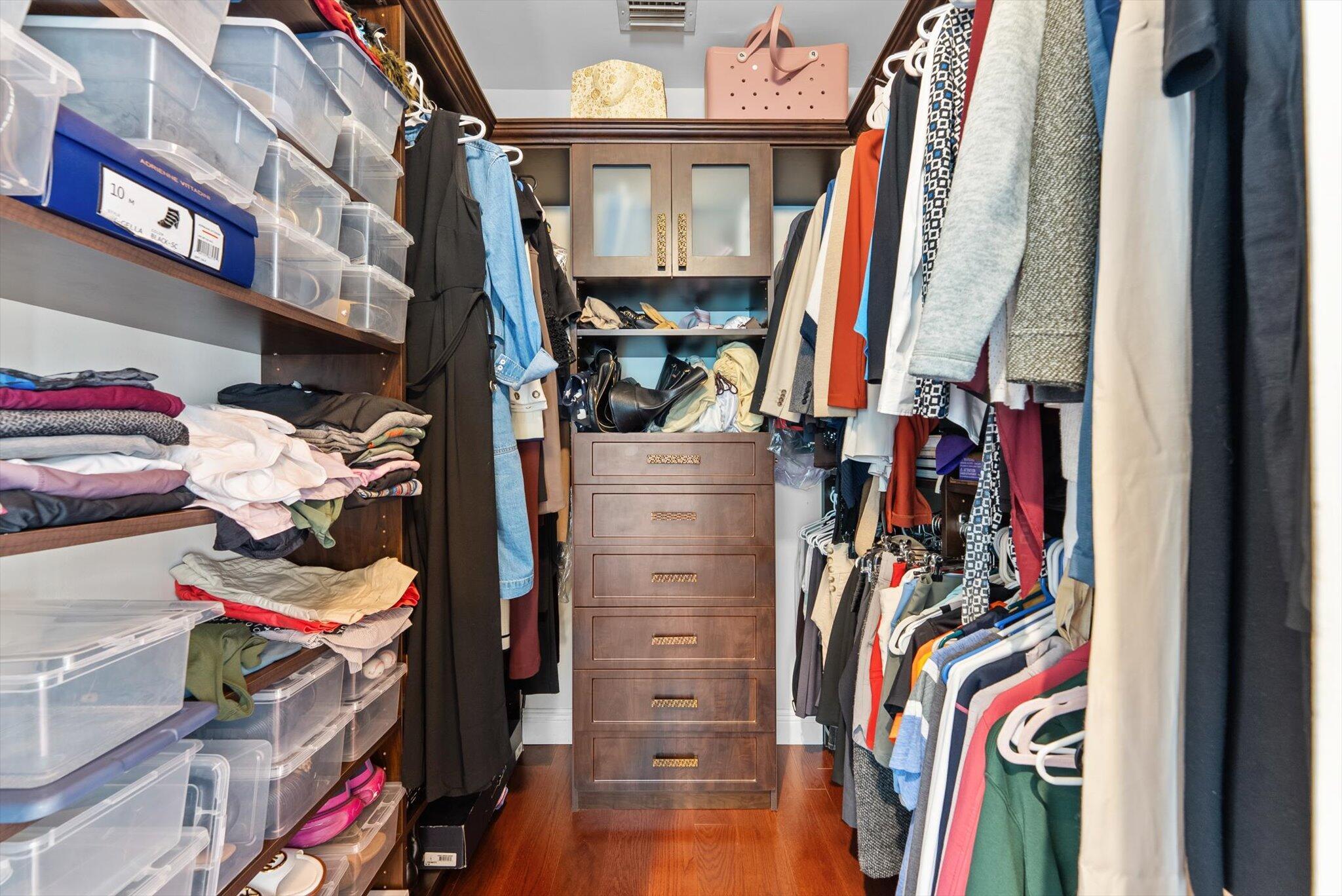 Tequesta Lakes  COUNTRY I - Residential