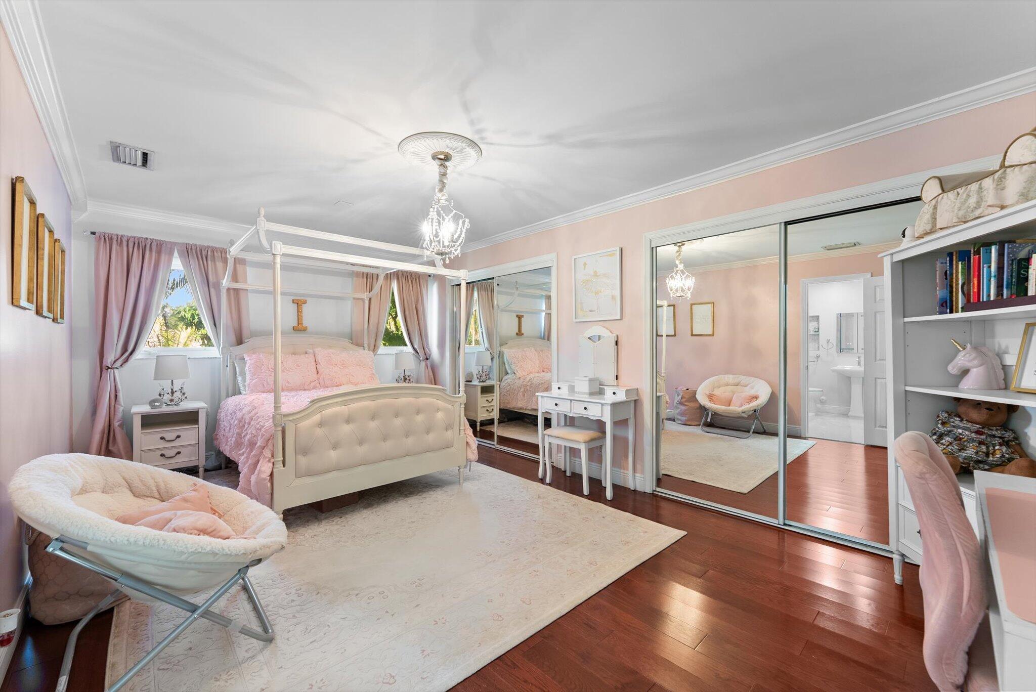 Tequesta Lakes  COUNTRY I - Residential