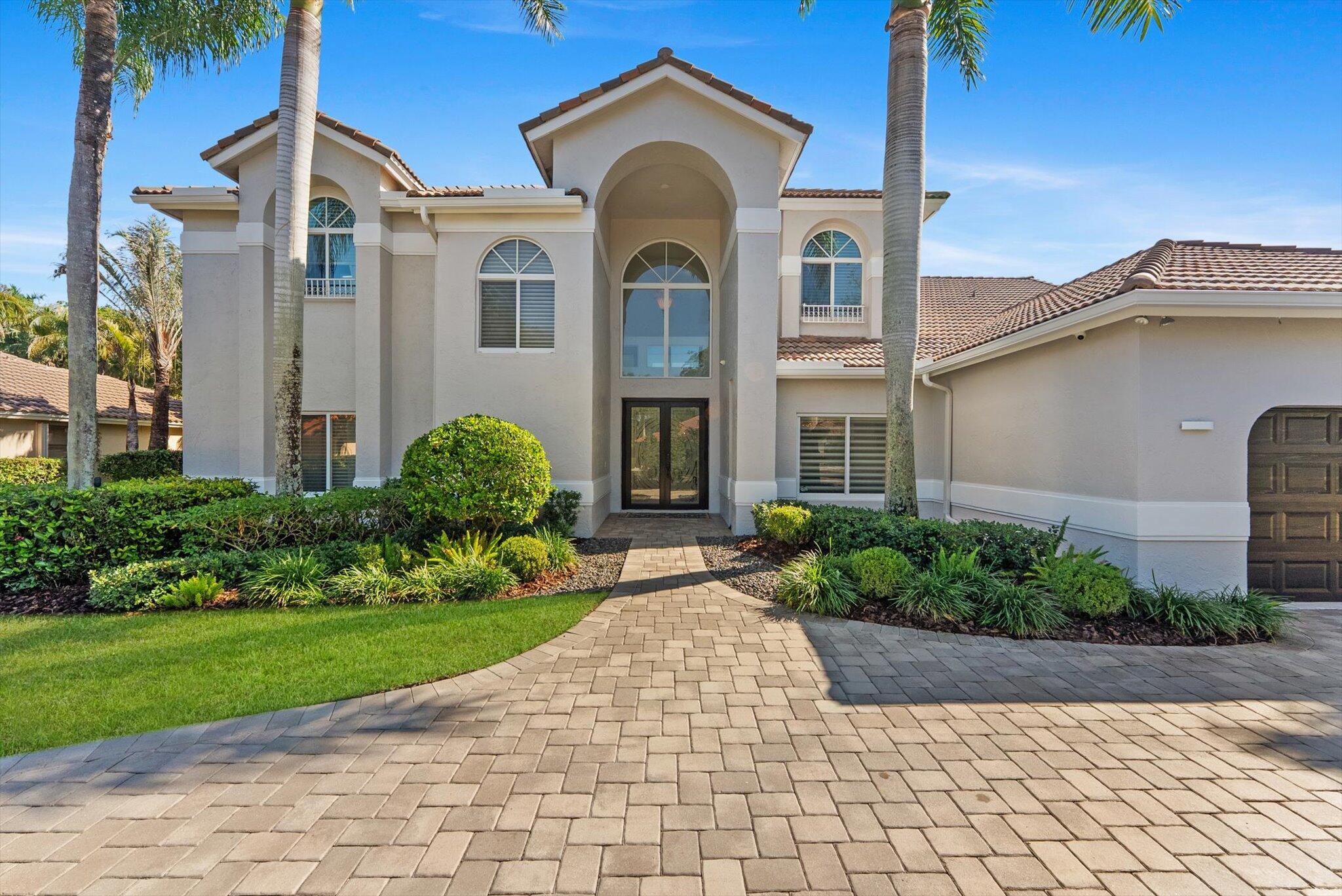 Tequesta Lakes  COUNTRY I - Residential
