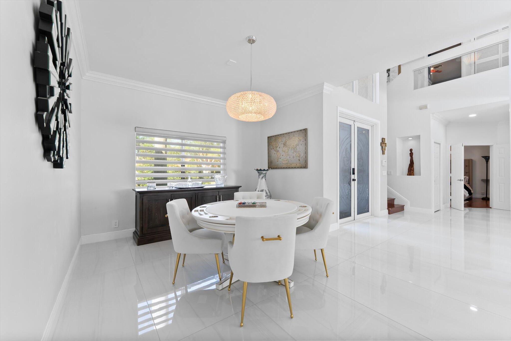 Tequesta Lakes  COUNTRY I - Residential