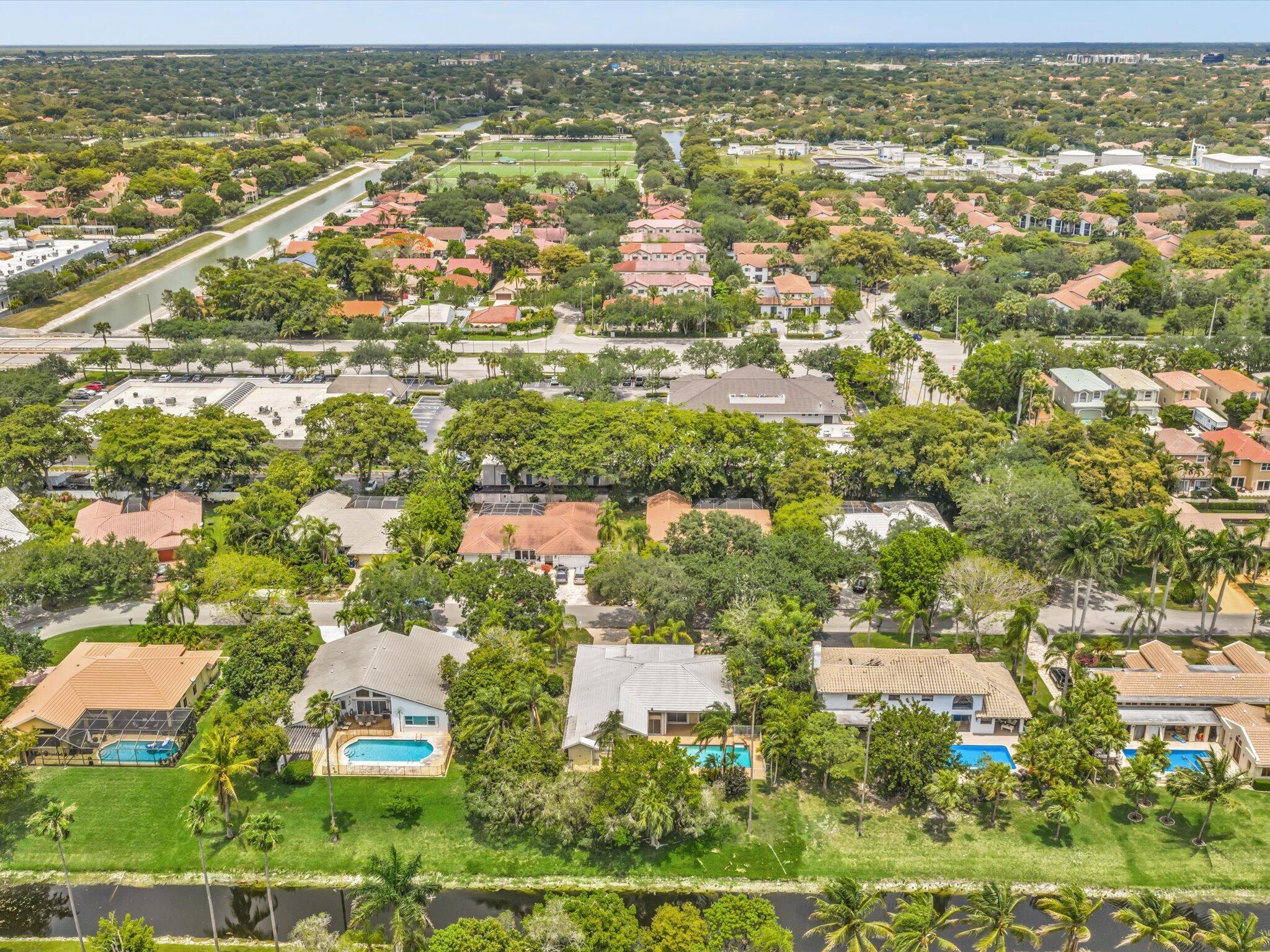 GLENOAKS - Residential