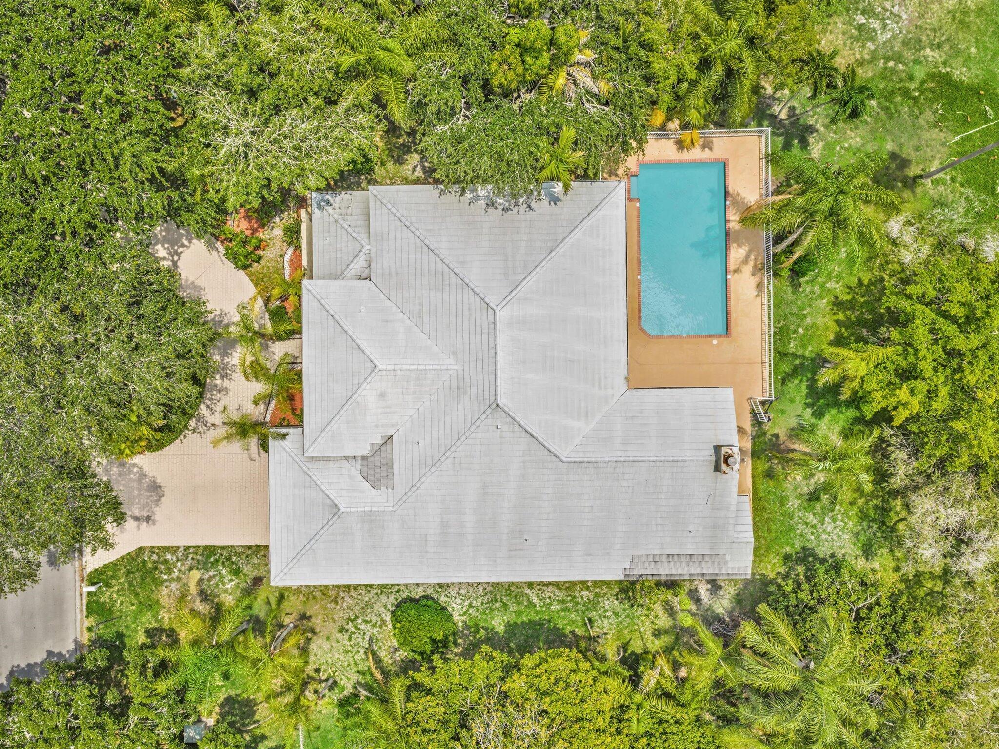 GLENOAKS - Residential