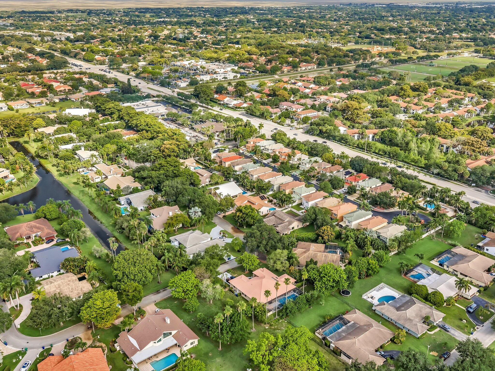 GLENOAKS - Residential