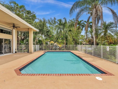 Tiny photo for 10434 NW 6th Court, Coral Springs, FL 33071 (MLS # B26030783)