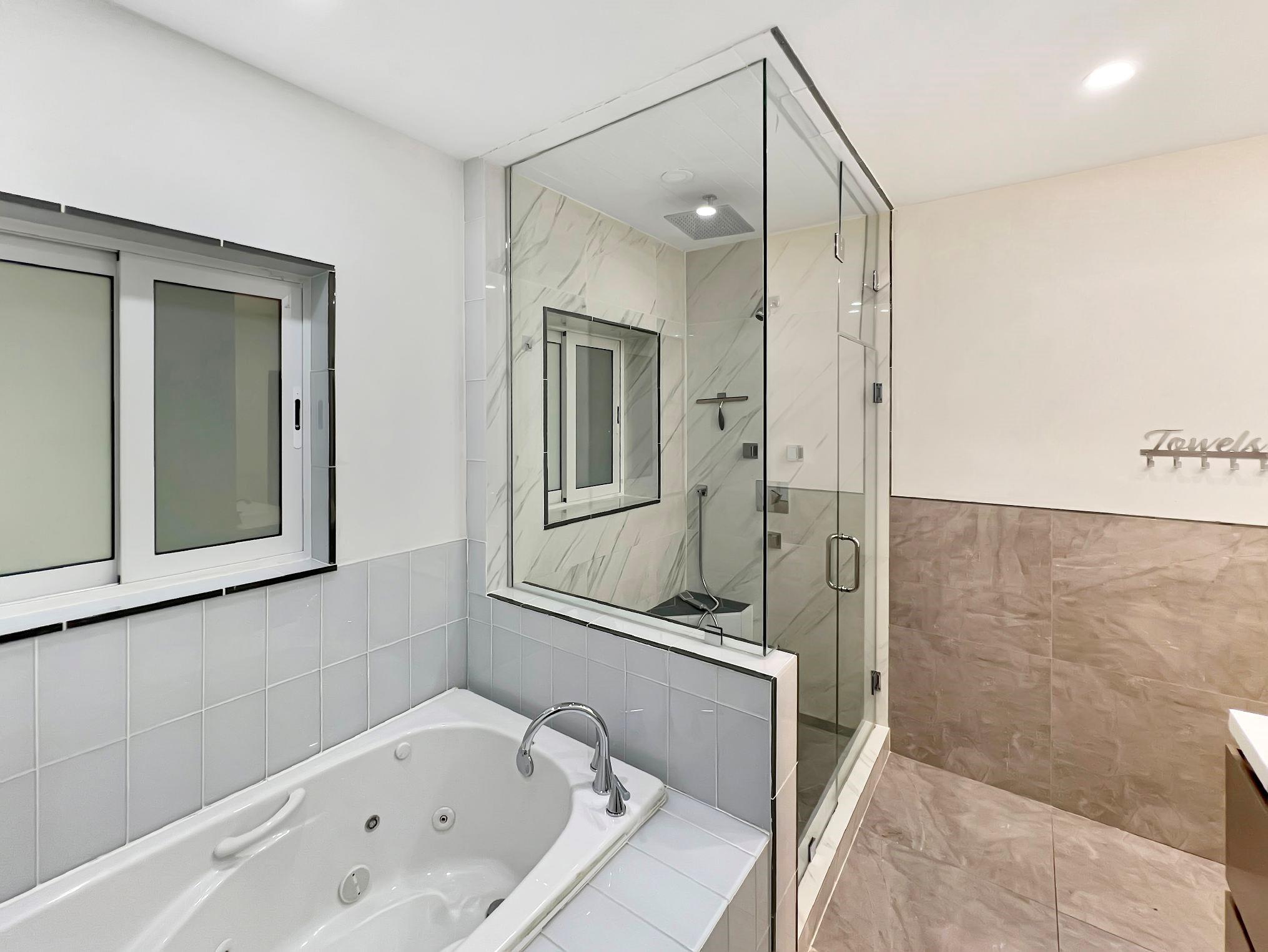 Palm Club Co-Op - Residential