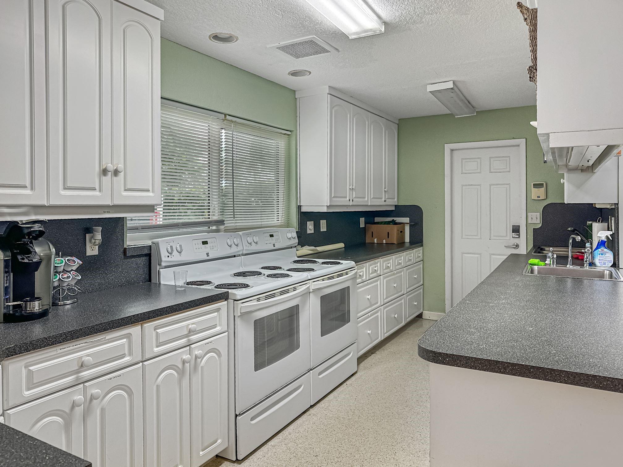 Palm Club Co-Op - Residential