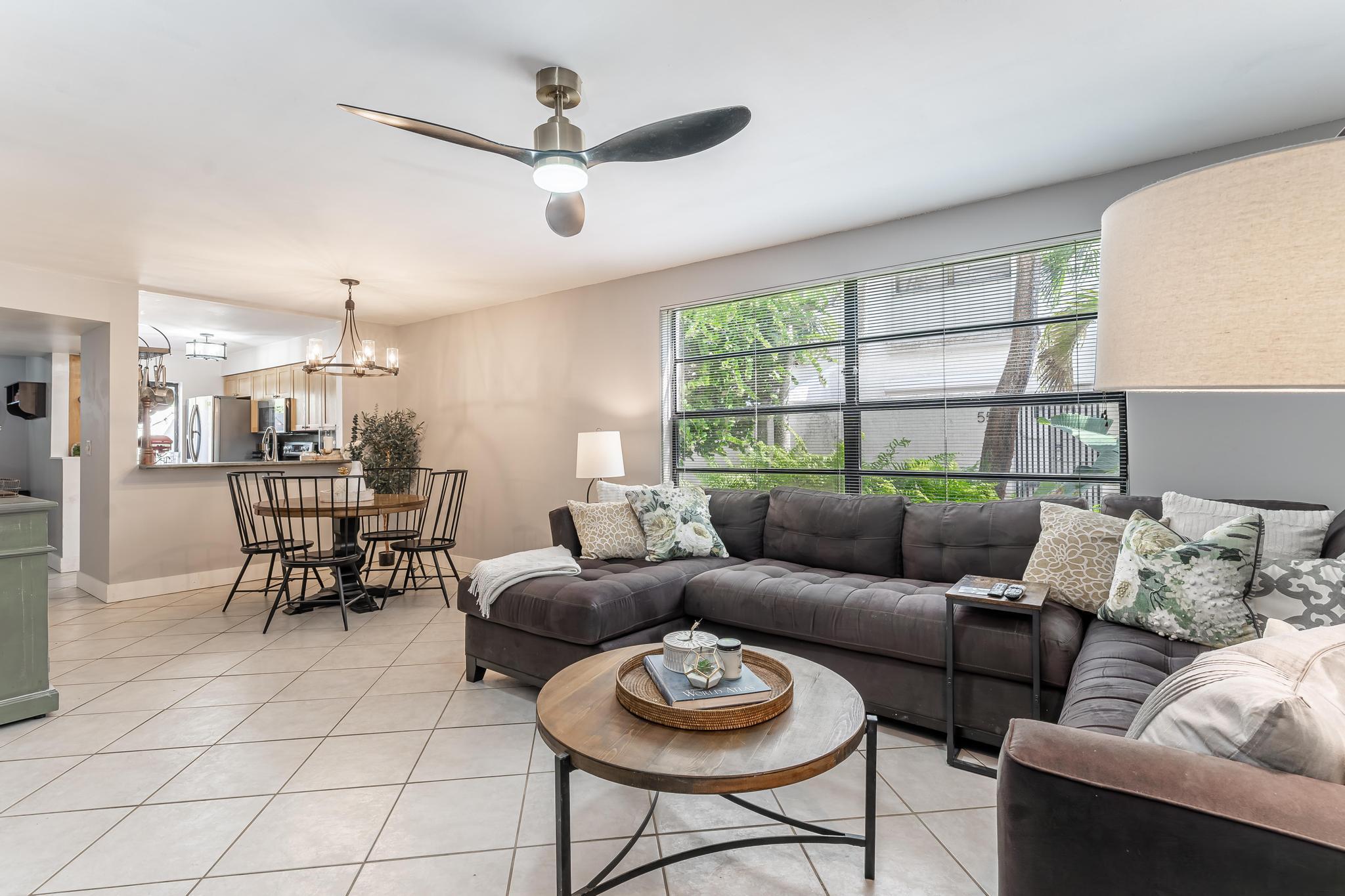 7 EAST CONDO - Residential