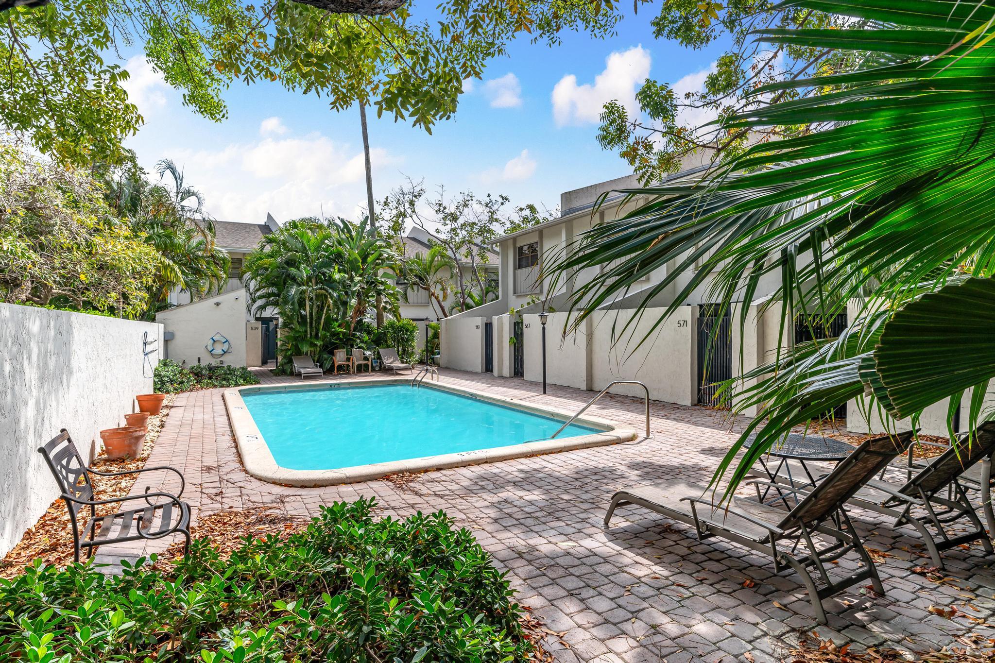 7 EAST CONDO - Residential